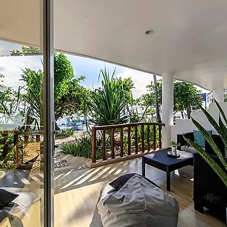 Ocean Vida Beach And Dive Resort