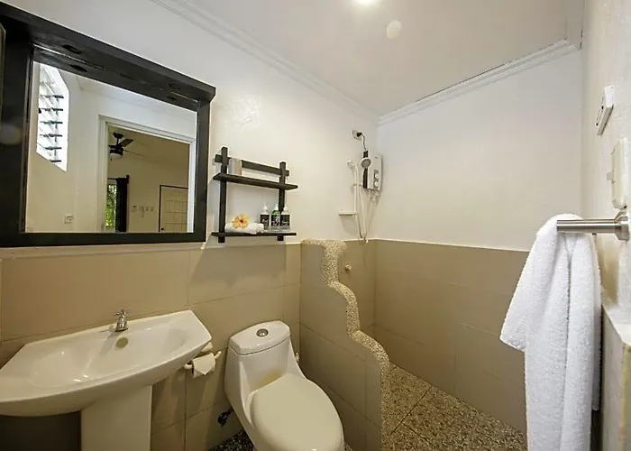Hotel Ocean Vida And Dive 3*