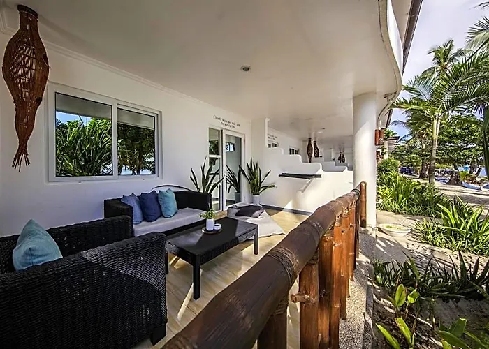 Ocean Vida And Dive Hotel
