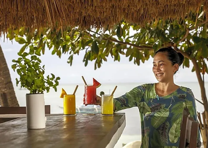Ocean Vida And Dive 3* Daanbantayan